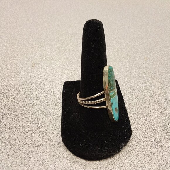 Beautiful Navajo Women's Ring Sterling Silver/Large Turquoise Stone Oval Design - Picture 3 of 8
